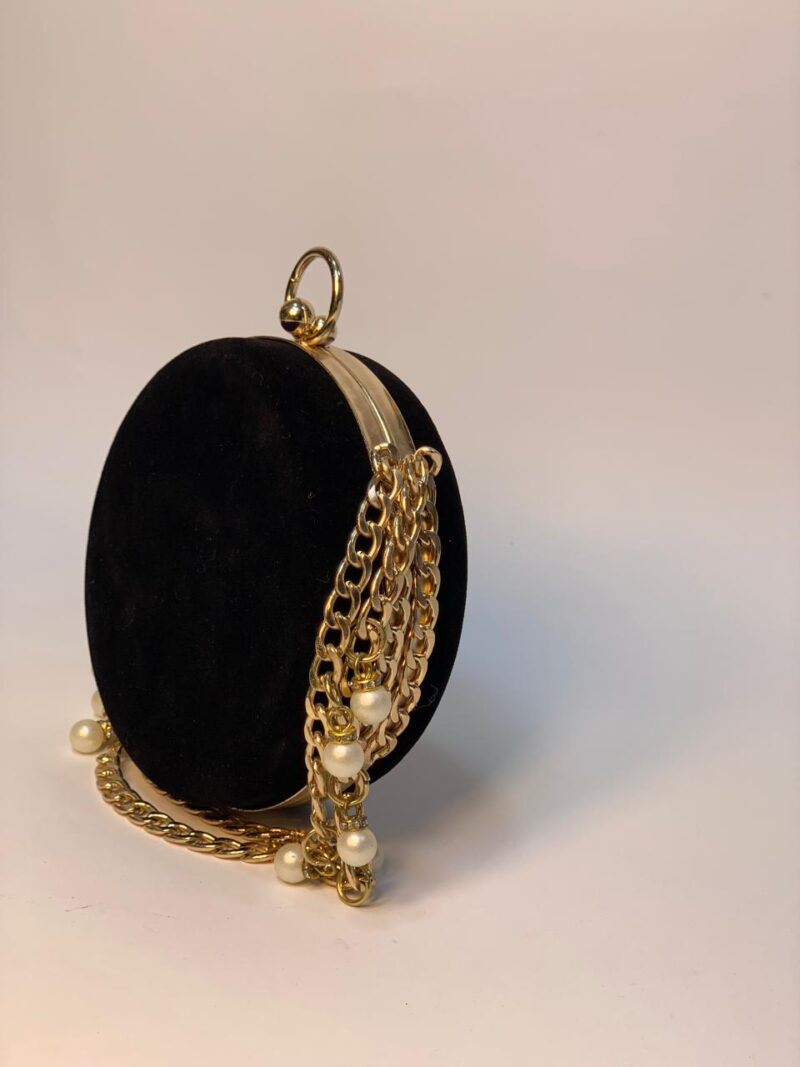 Black Round Chain Clutch - Image 3